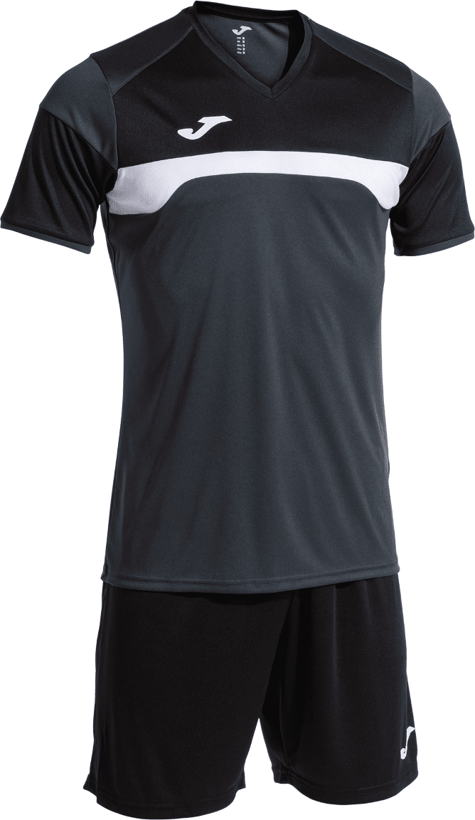 JOMA DANUBIO III KİŞİ FUTBOL GEYİMİ