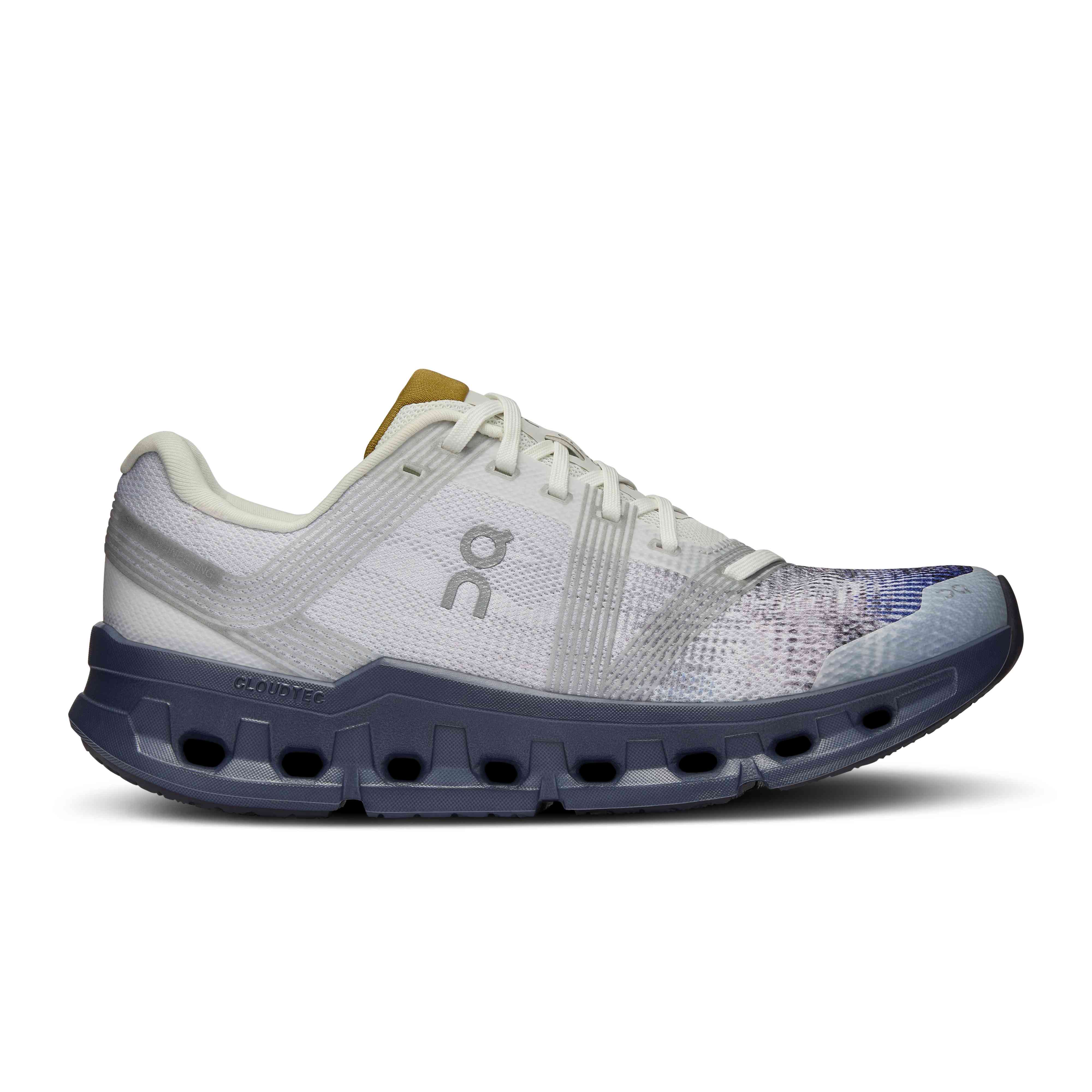 ON RUNNING W CLOUDGO SUMA 1 QADIN KROSSOVKASI