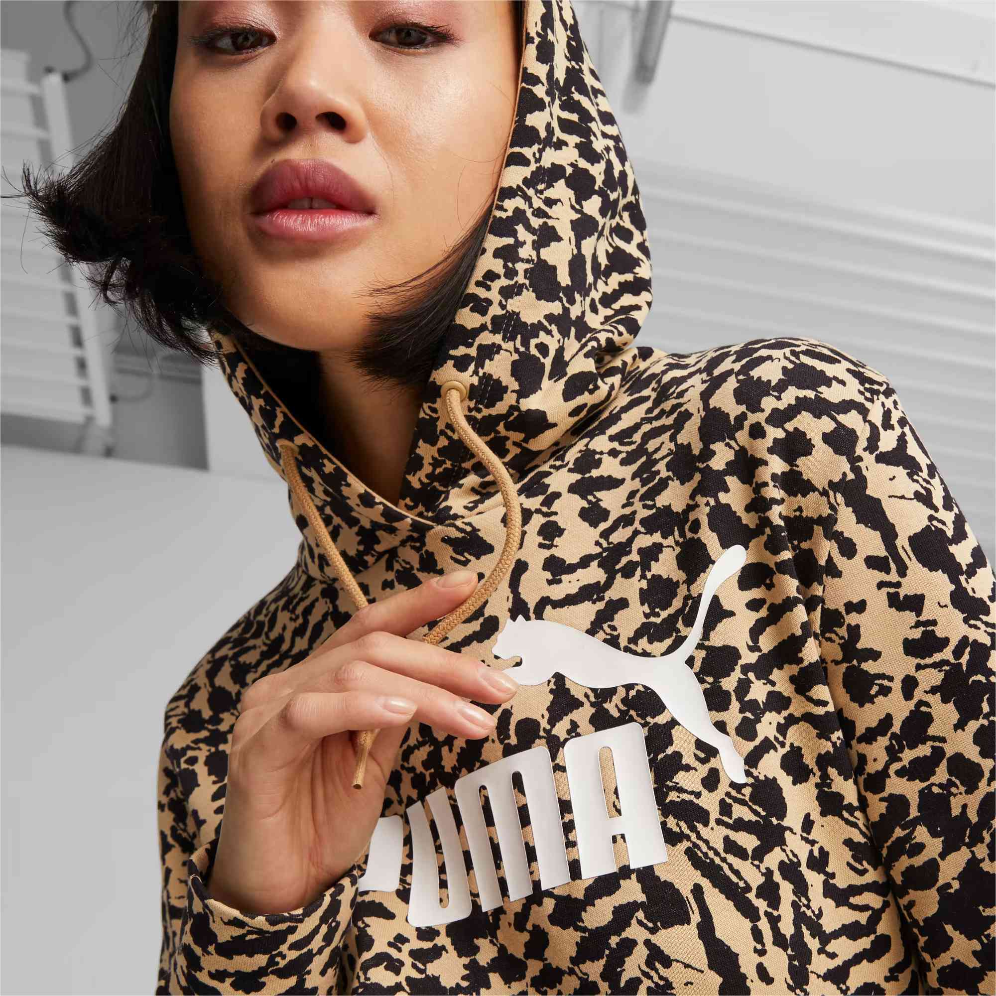 PUMA ESS+ ANIMAL QADIN HUDİSİ