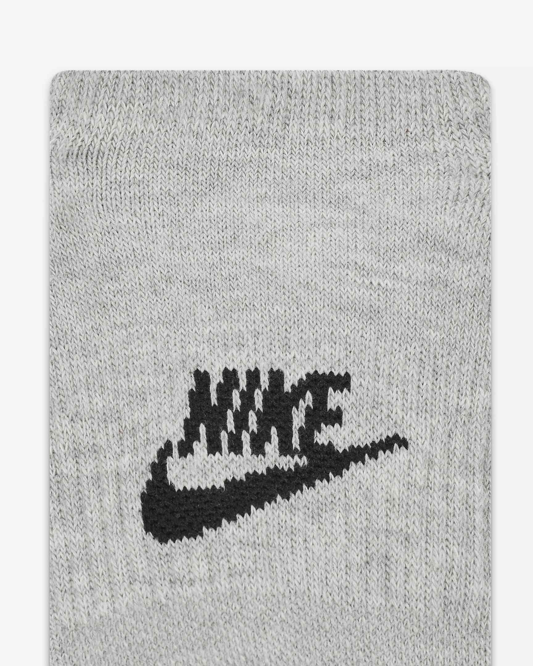 NIKE EVERYDAY PLUS CUSHIONED FOOTIE CORABLAR