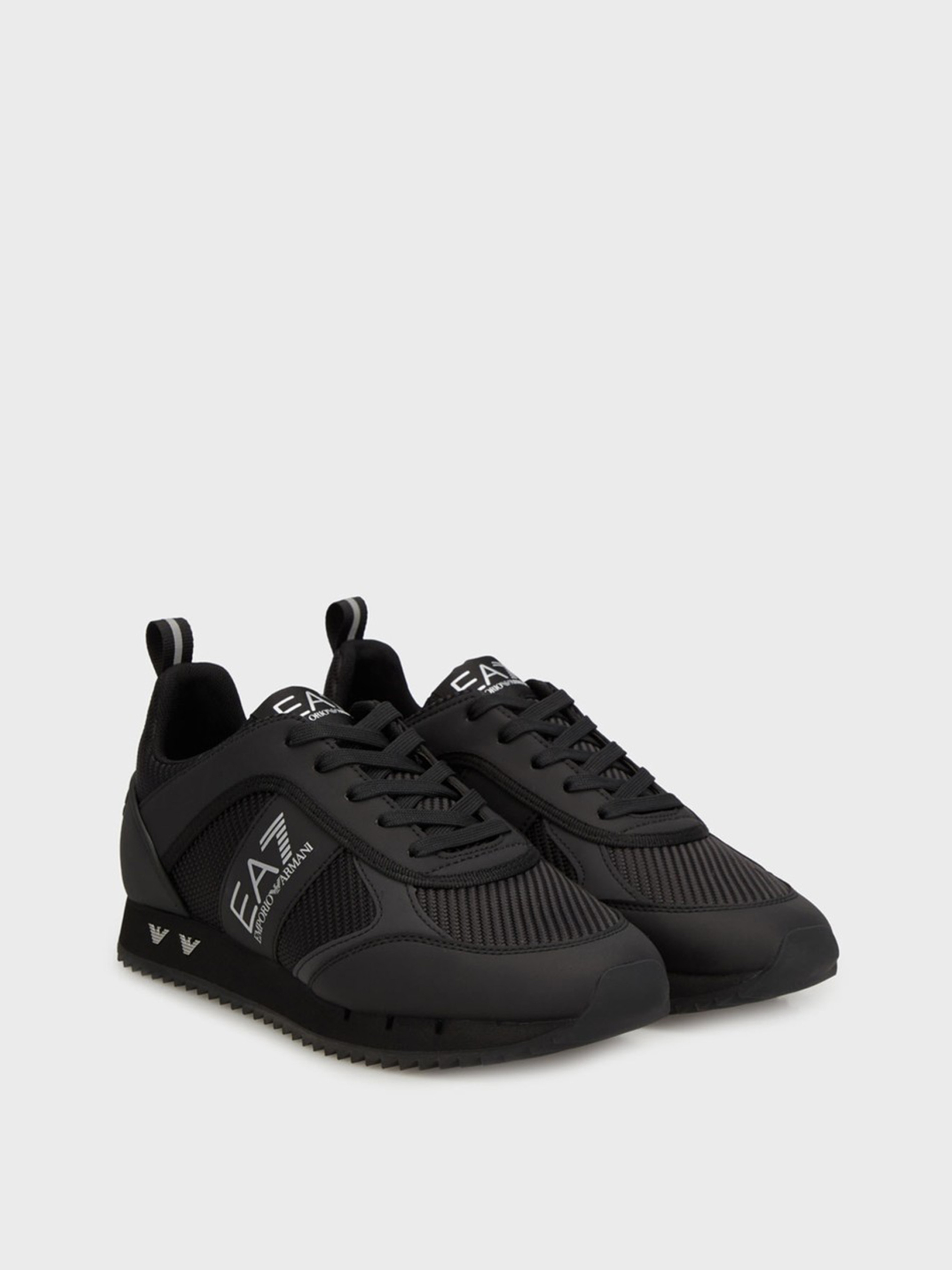 EMPORIO ARMANI EA7  krosovkalar
