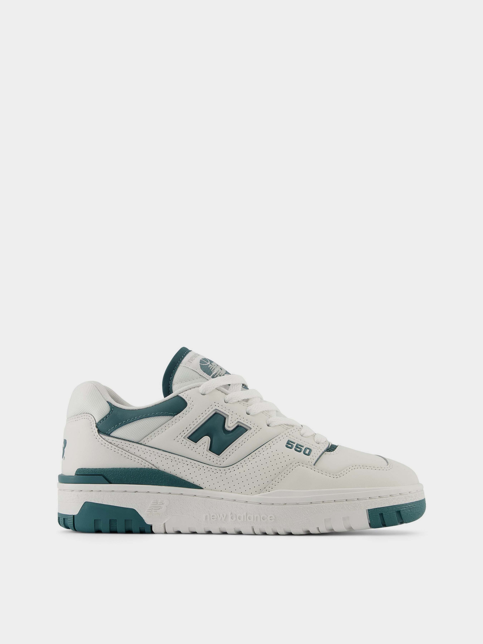 NEW BALANCE 550 QADIN KROSSOVKASI