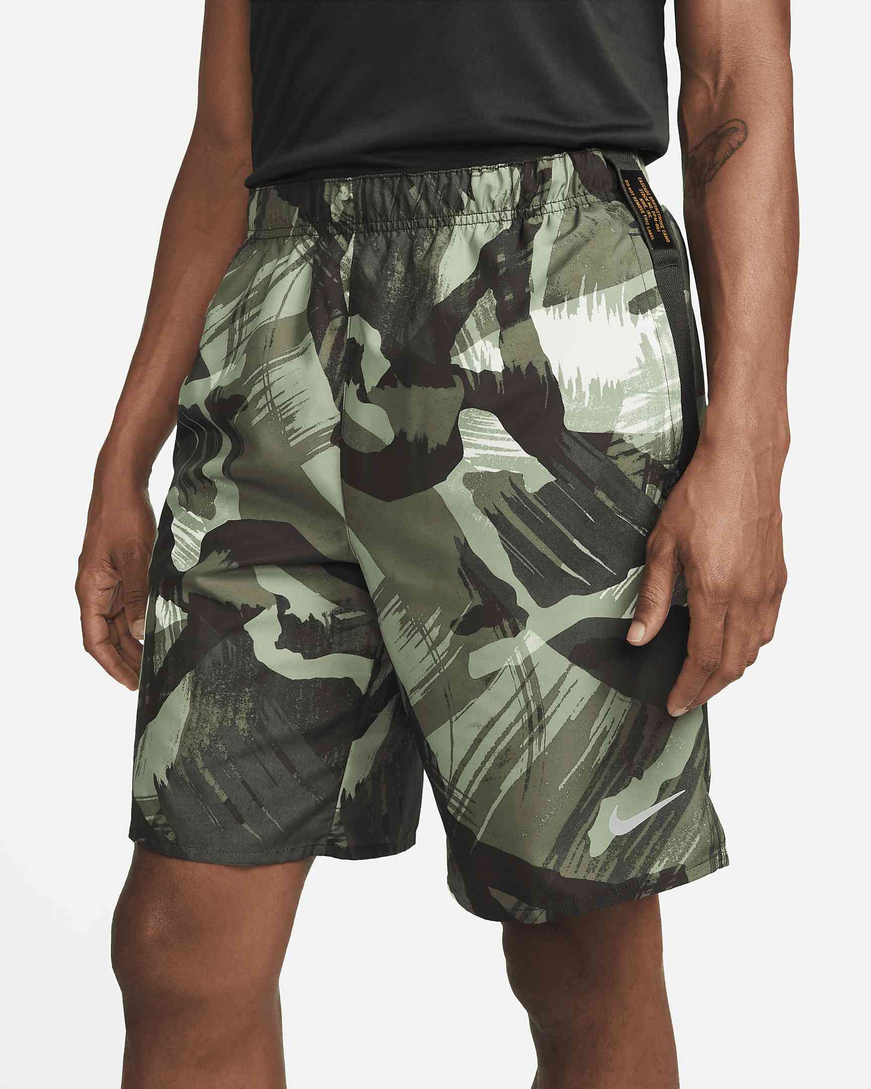 NIKE DRI-FIT CHALLENGER KIŞI ŞORTLARI