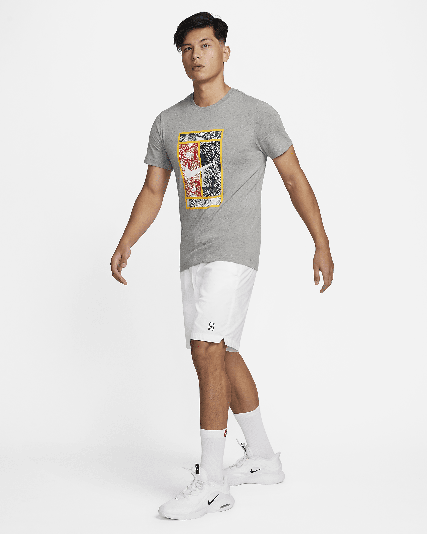 NIKE COURT
TENNIS QISAQOL KIŞI KÖYNƏYI