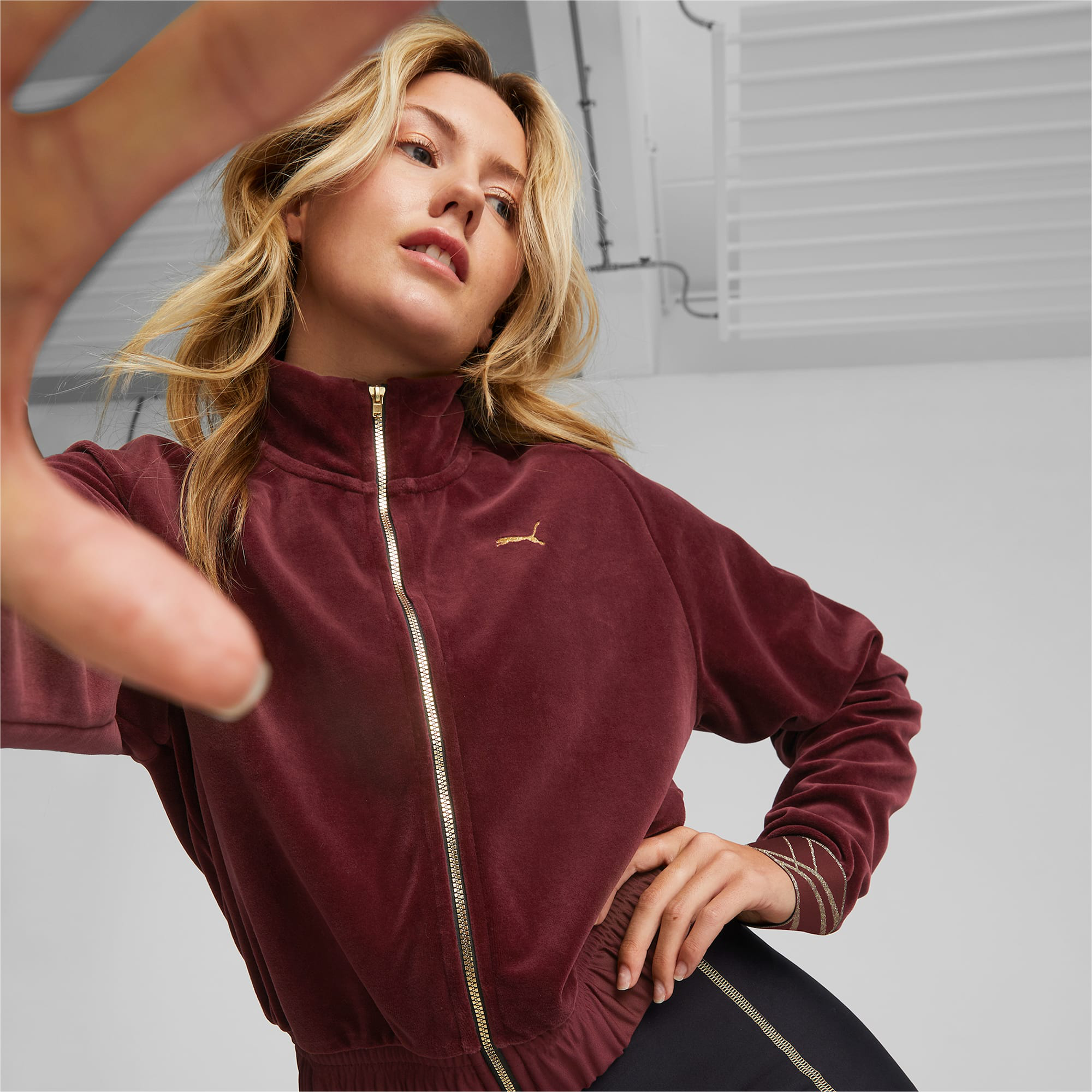 PUMA DECO GLAM VELOUR FULL ZIP GÜNDƏLIK QADIN JAKETI