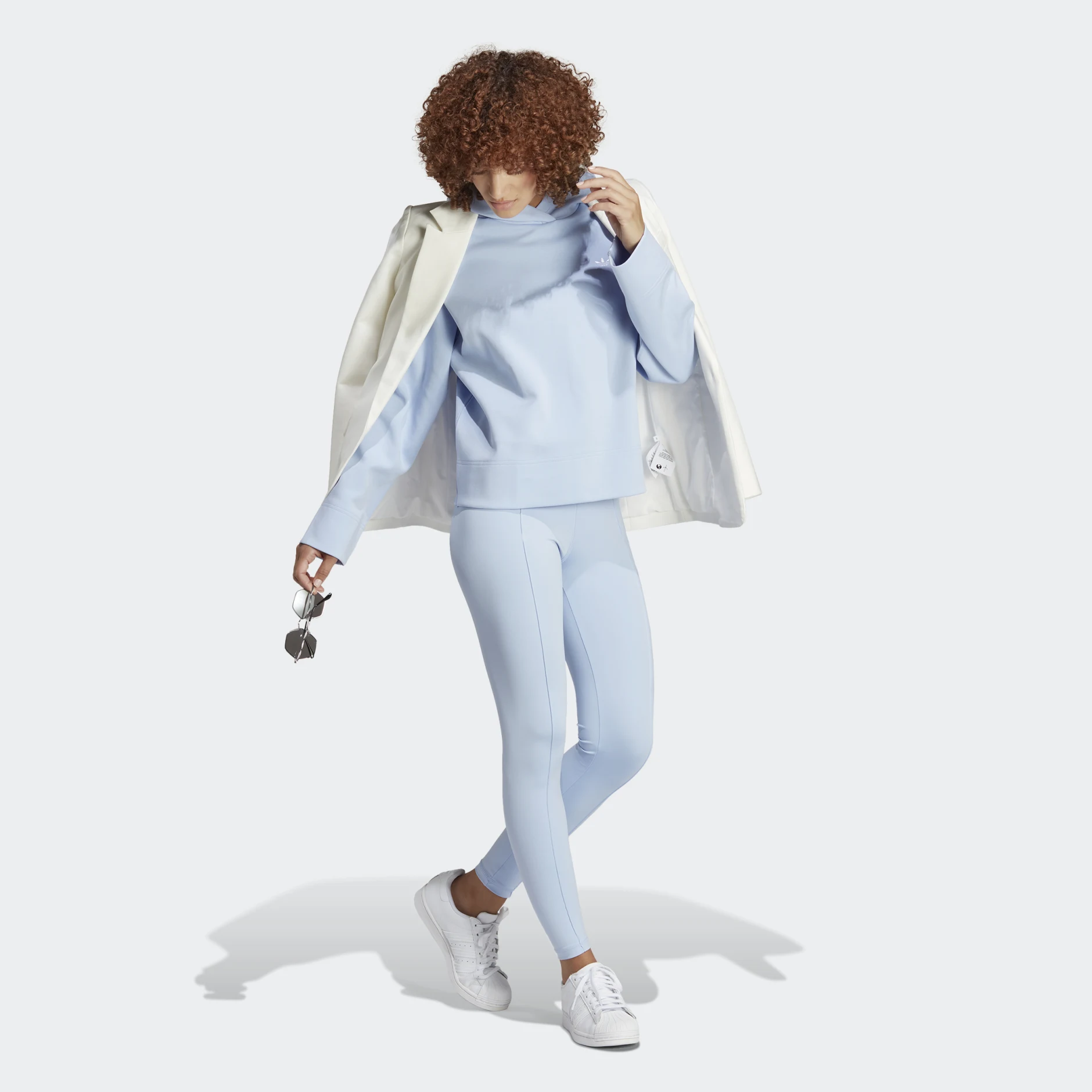 ADIDAS PREMIUM ESS SHORT QADIN HUDİSİ