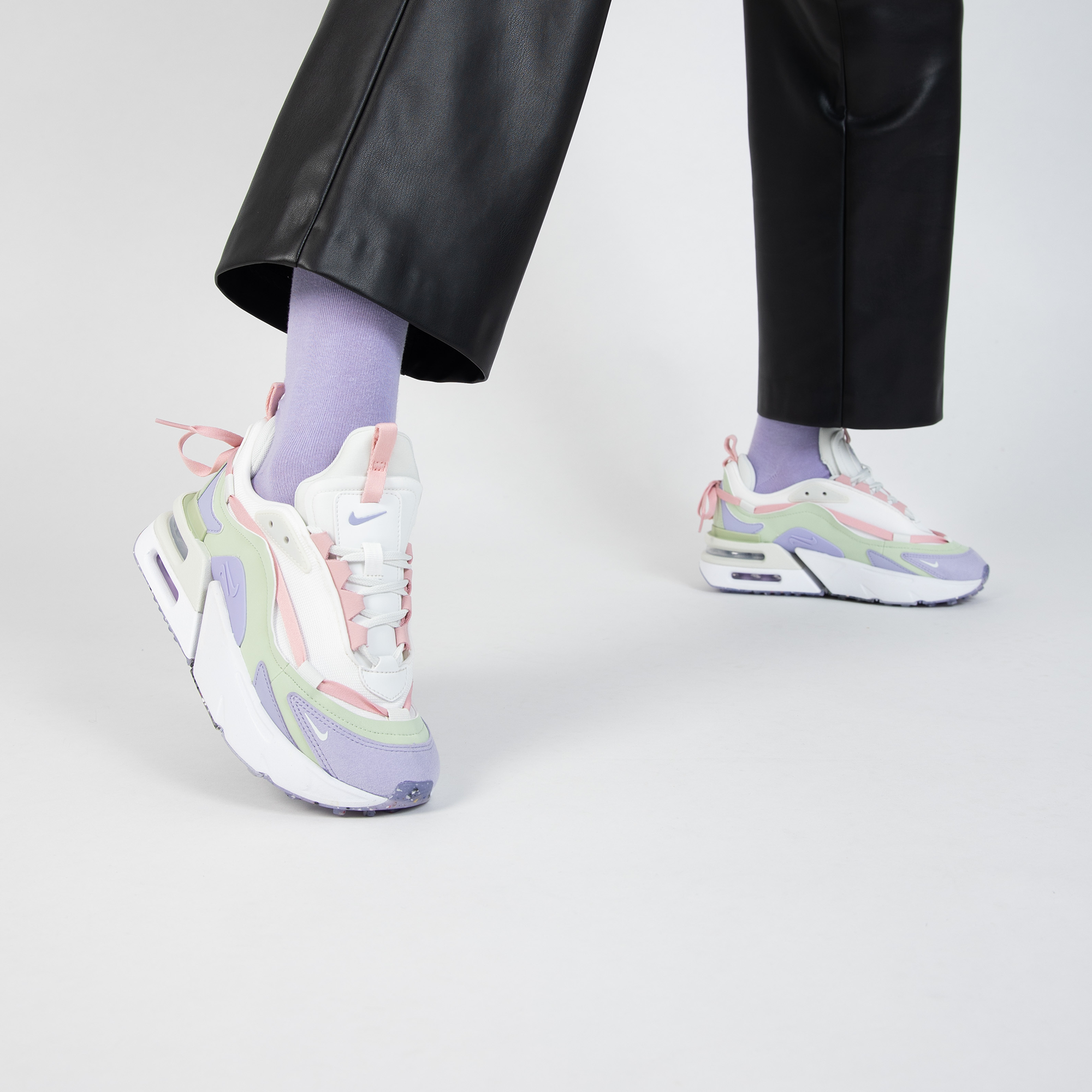 NIKE AIR MAX FURYOSA QADIN KROSSOVKASI