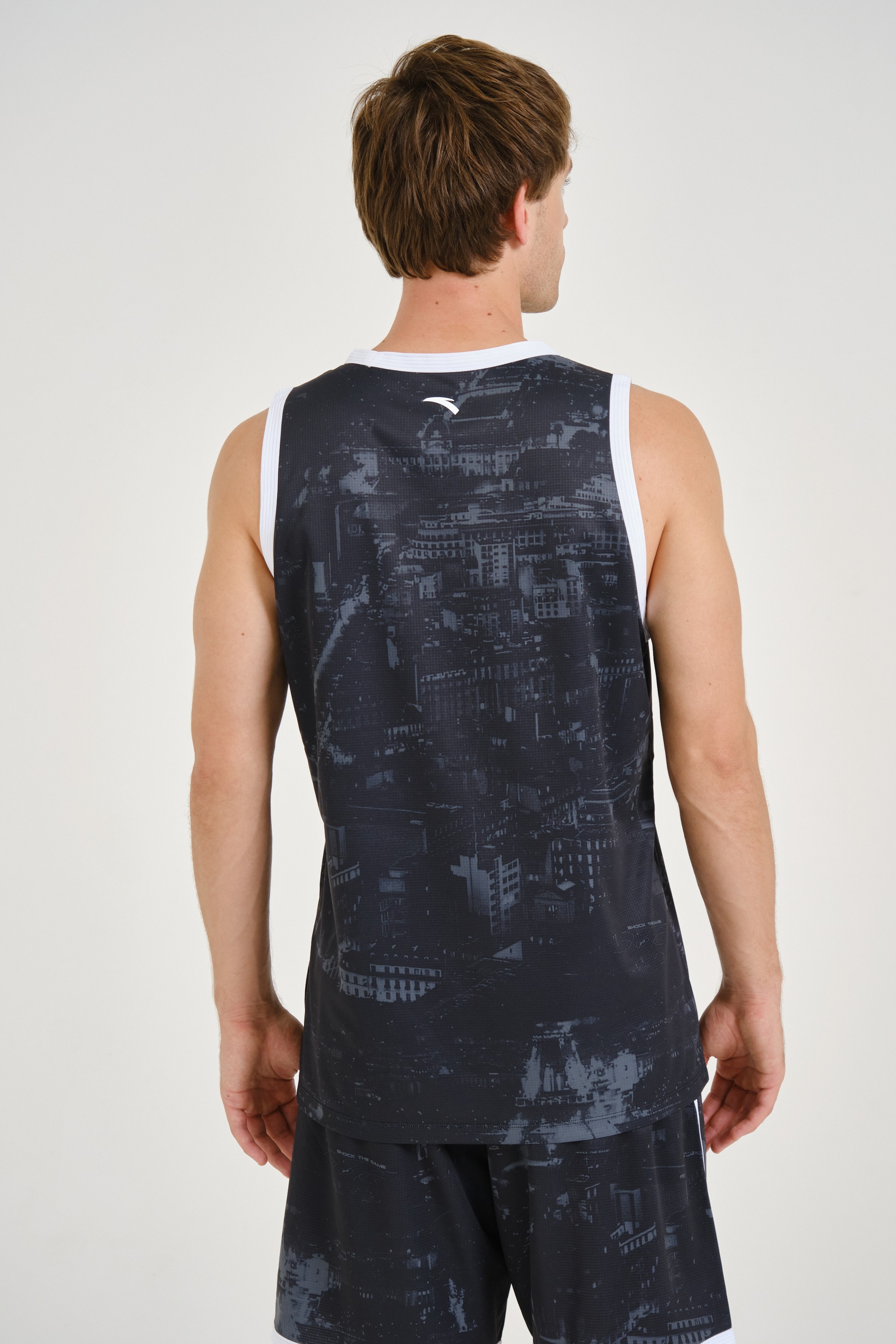 ANTA BLOCK COURT KİŞİ İDMAN DƏSTİ