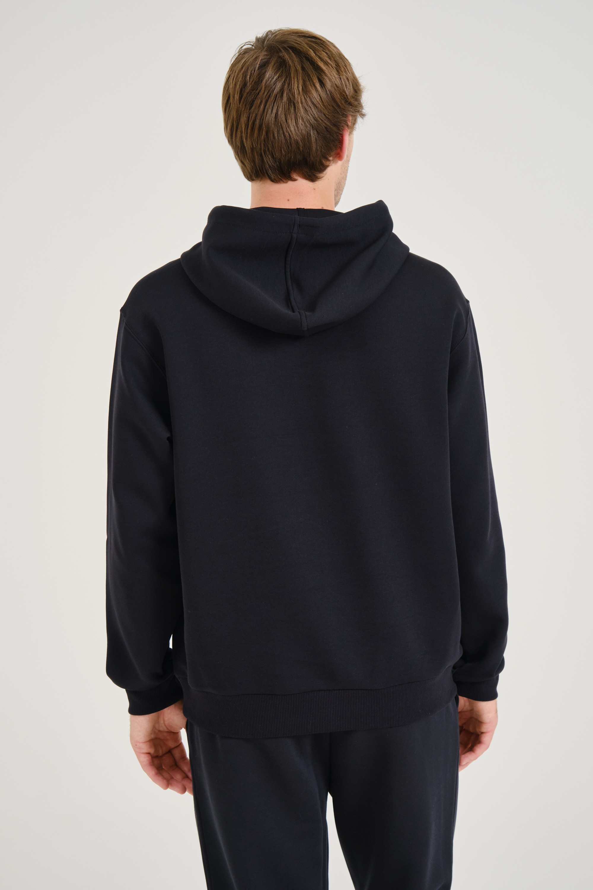 ANTA CELEBRATE LIKE A PARISIAN KİŞİ HUDİSİ