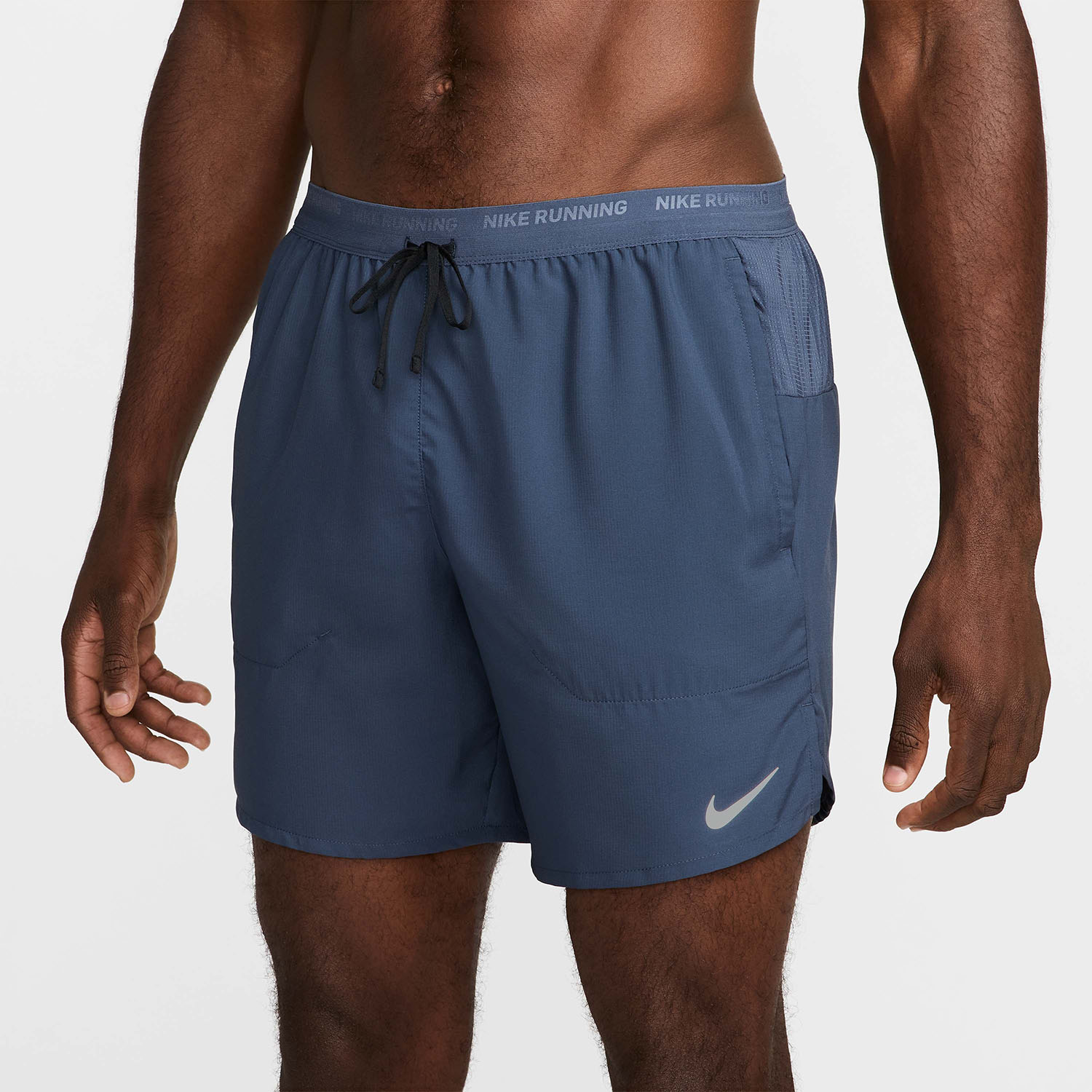 Nike Dri-FIT Stride 7in Kişilər üçün şortlar