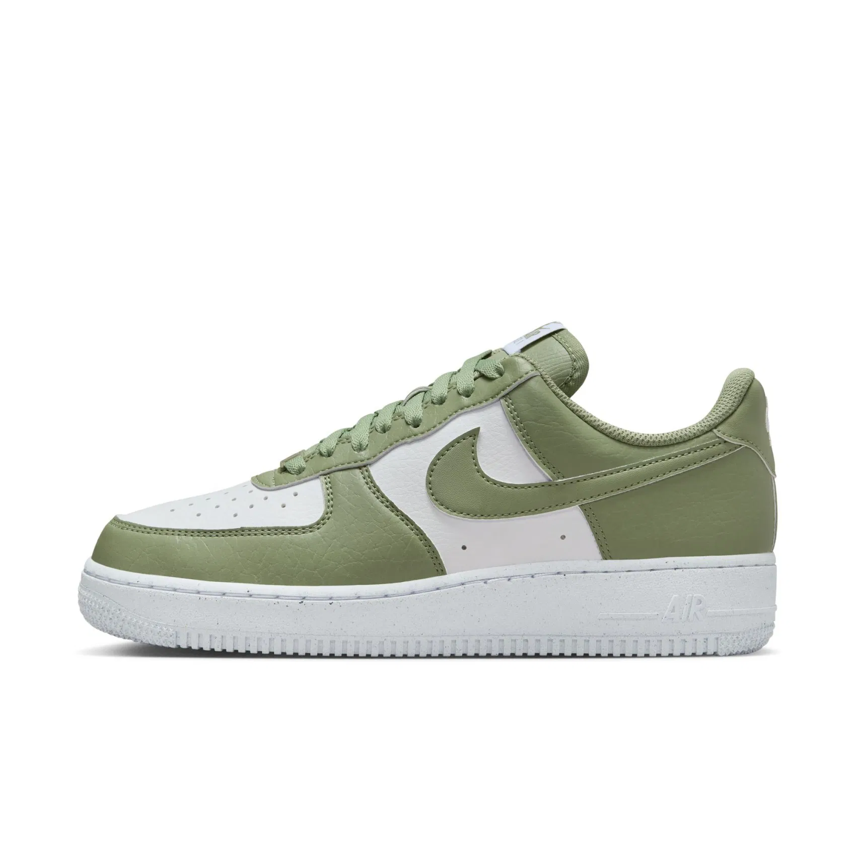 Nike Air Force 1 '07 Next Nature Qadınlar üçün krosovkalar