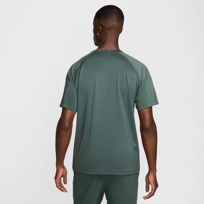 NIKE READY
KİŞİ KÖYNƏYİ