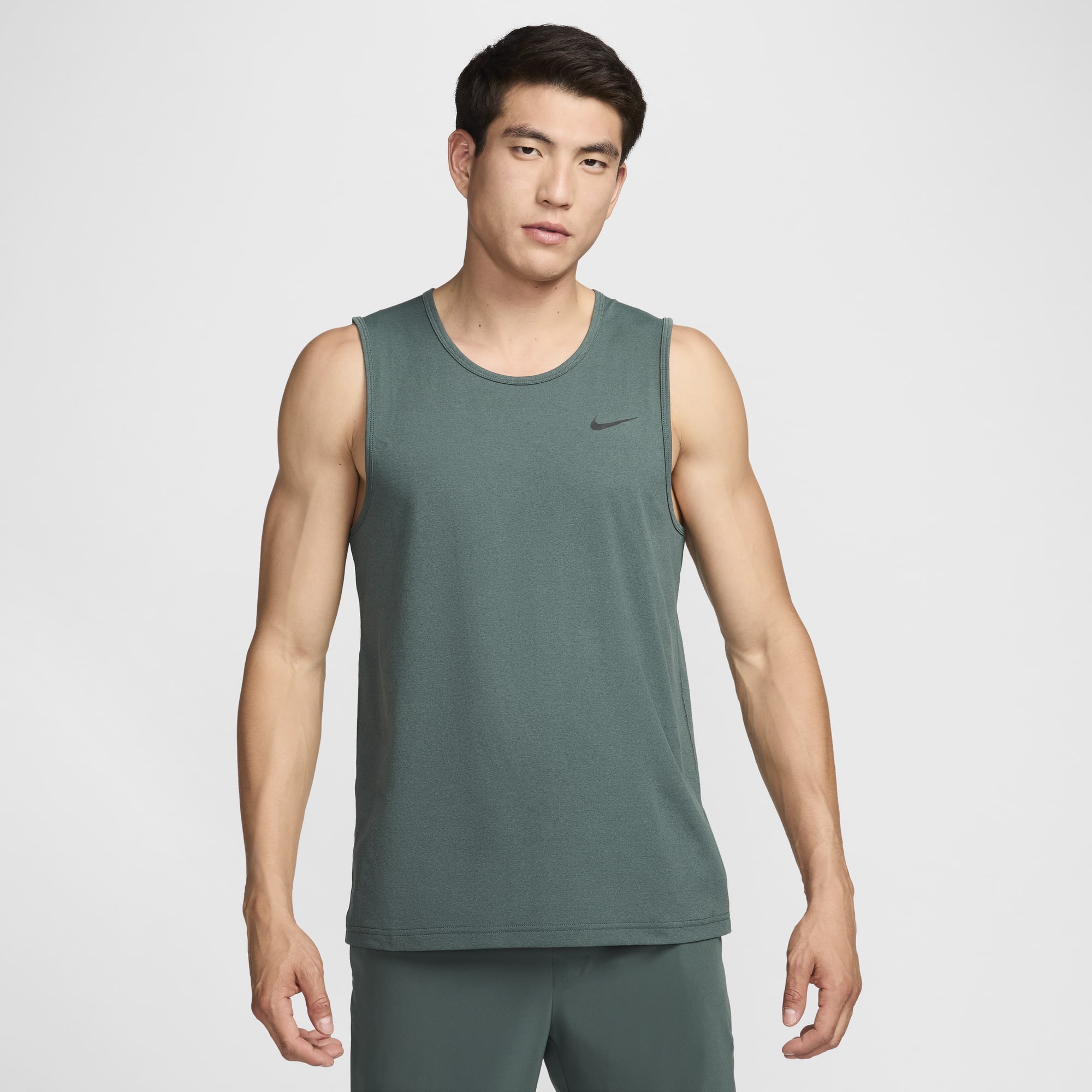 NIKE DRI-FIT HYVERSE KİŞİ MAYKASI