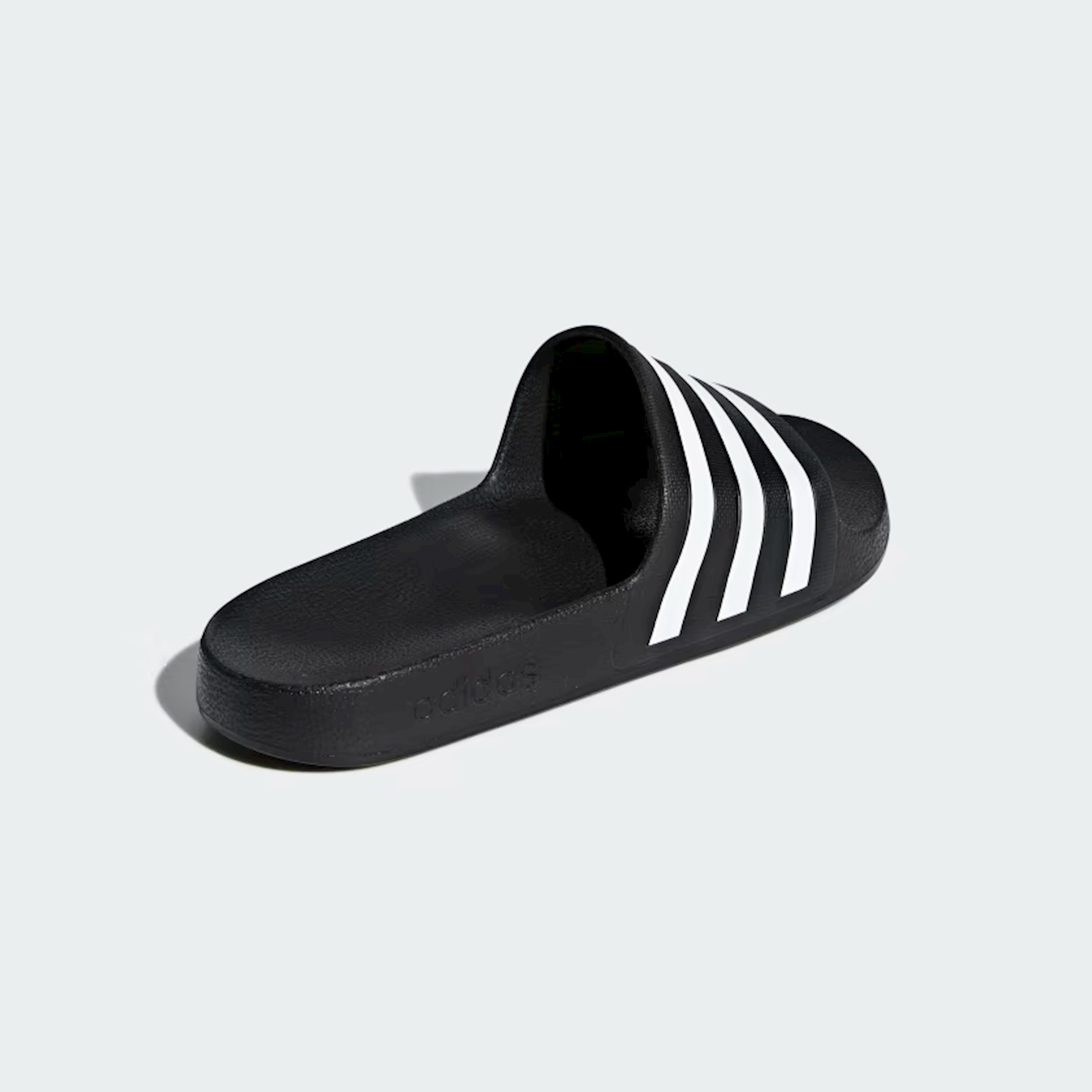 ADIDAS ADILETTE AQUA KIŞI TƏRLIKLƏRI