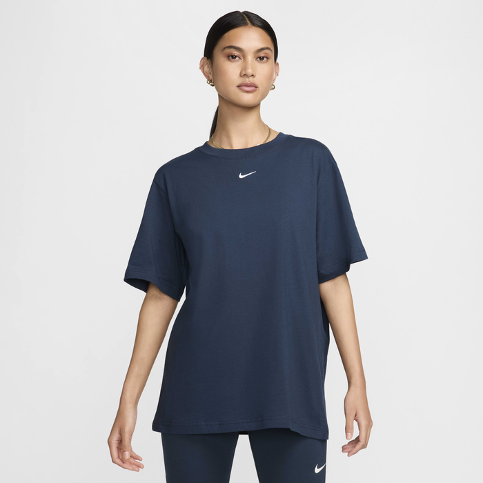 NIKE SPORTSWEAR ESSENTIAL
QADIN KÖYNƏYİ