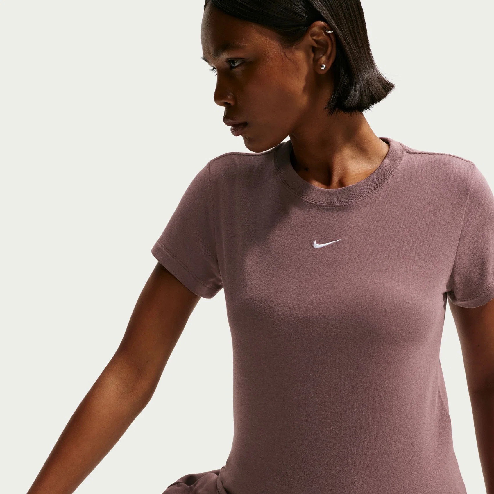 Nike Sportswear Chill Knit Qadınlar üçün qısaqol köynək
