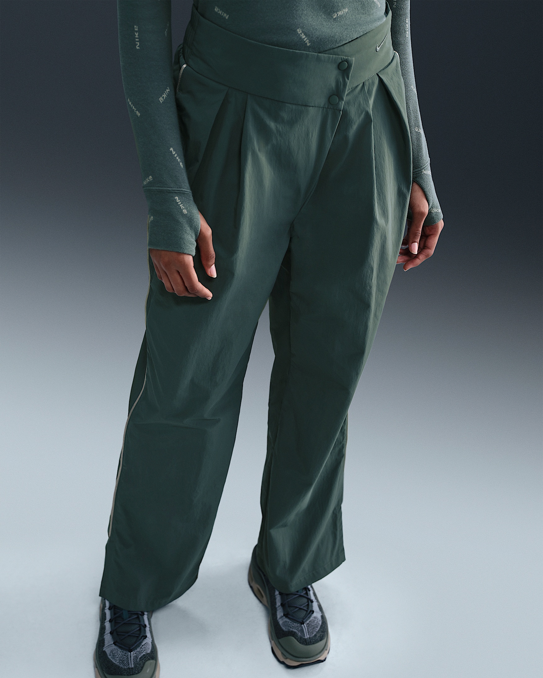 Nike Women's Mid-Rise Repel Asimmetrik Şalvar