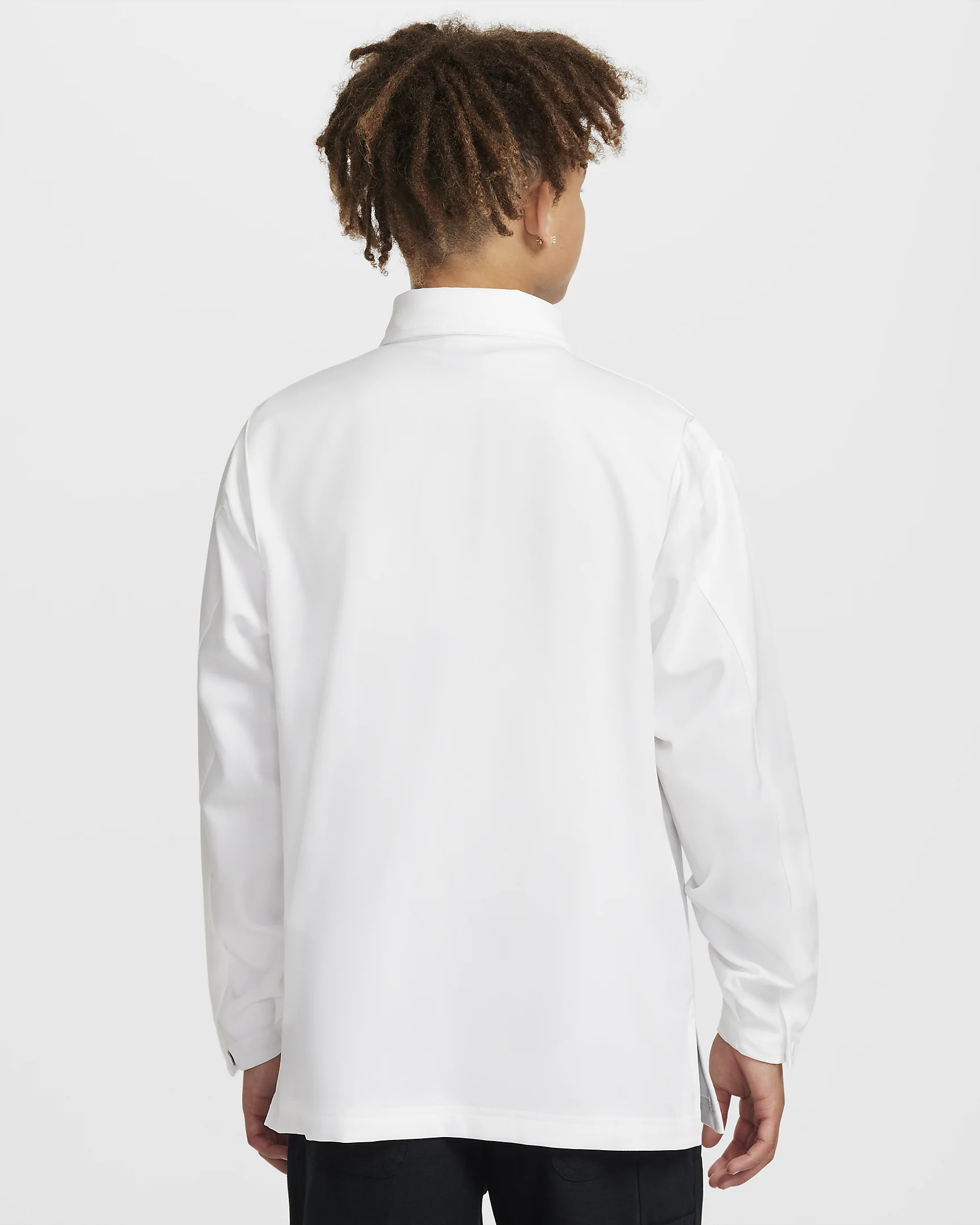 NIKE SPORTSWEAR METRO GROUND
OLDER UŞAQ KÖYNƏYİ