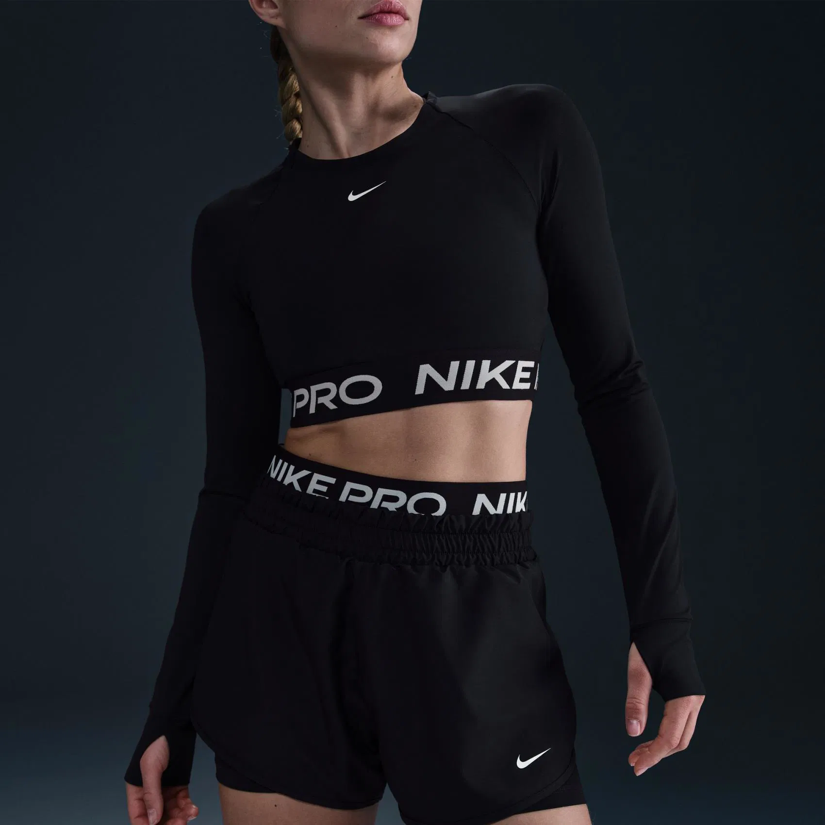 Nike Pro Dri-FIT 2-in-1  QADIN ŞORTLARI