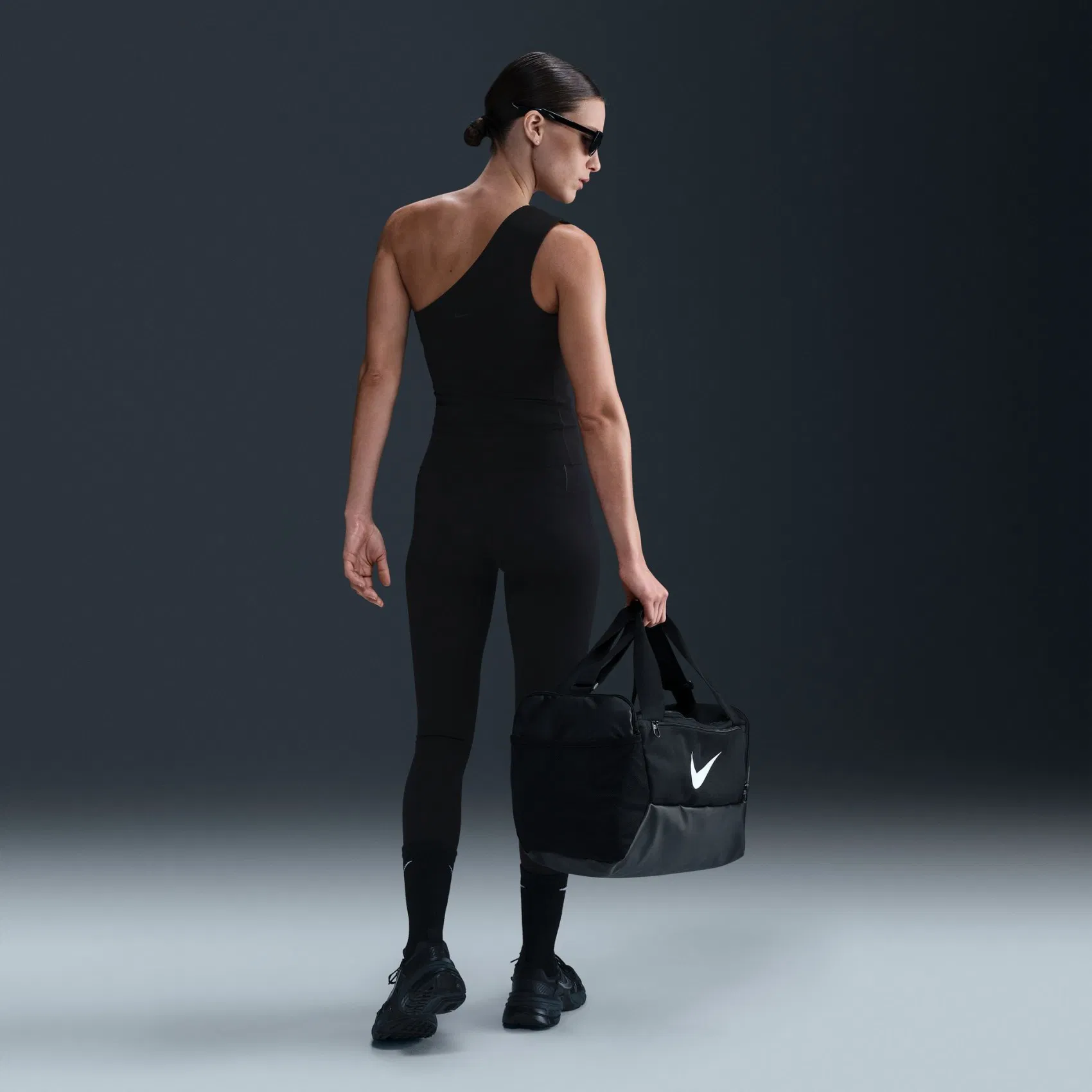 Nike Zenvy QADIN MAYKASI