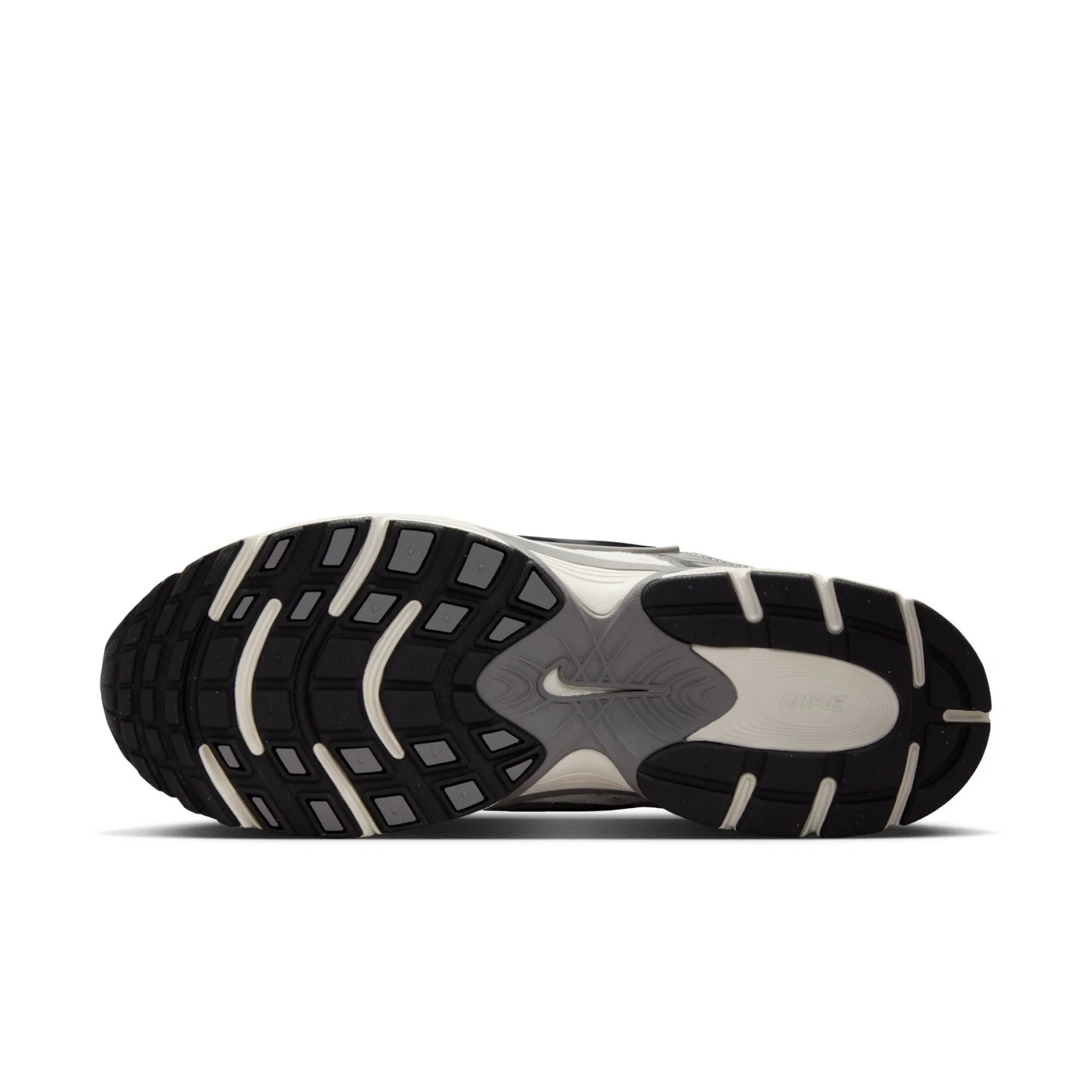 Nike V5 RNR Sneakers  Men