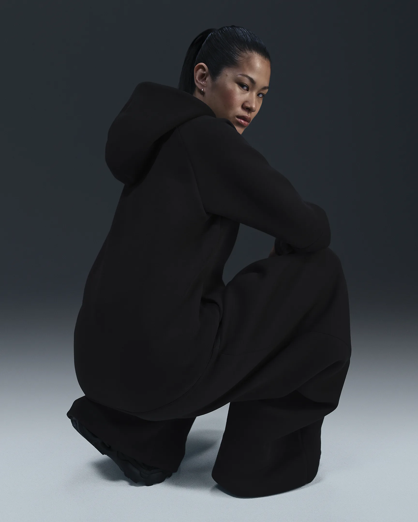 Nike Sportswear Tech Fleece Qadın Hudisi