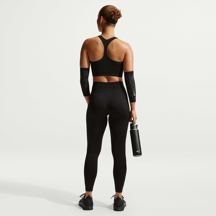 Nike Pro Seamless Dri-FIT Qadınlar üçün qısa mayka