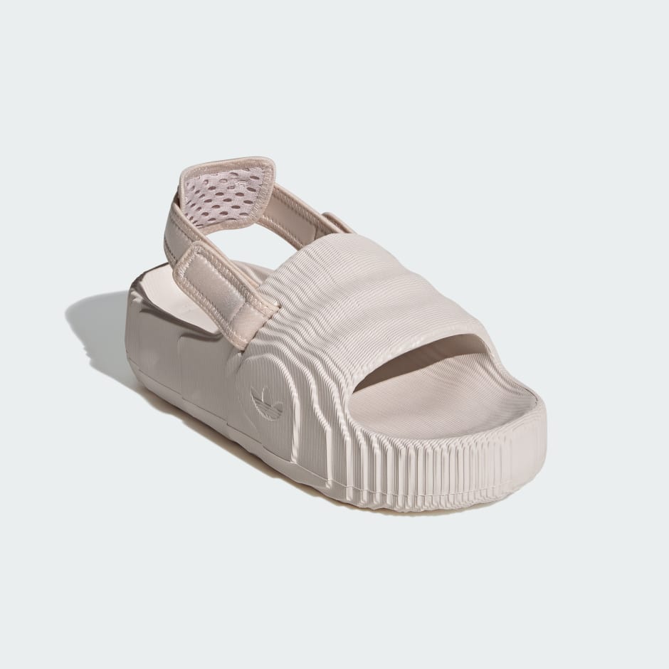 Adidas Adilette 22 XLG Slides Qadınlar üçün səndəllər