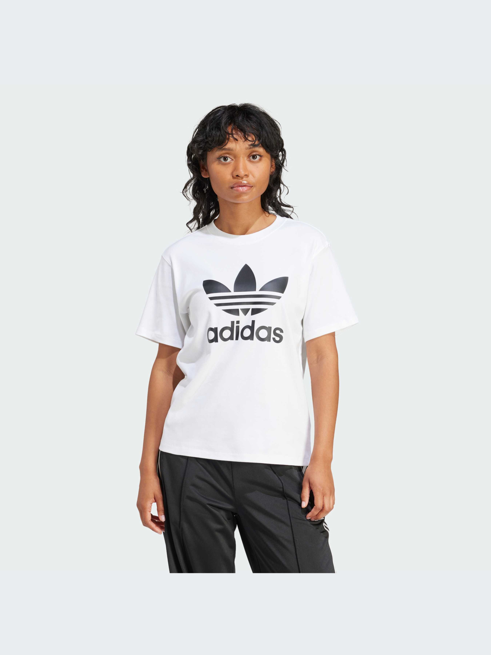 Adidas Originals Trefoil Tee  Qadınlar üçün köynək