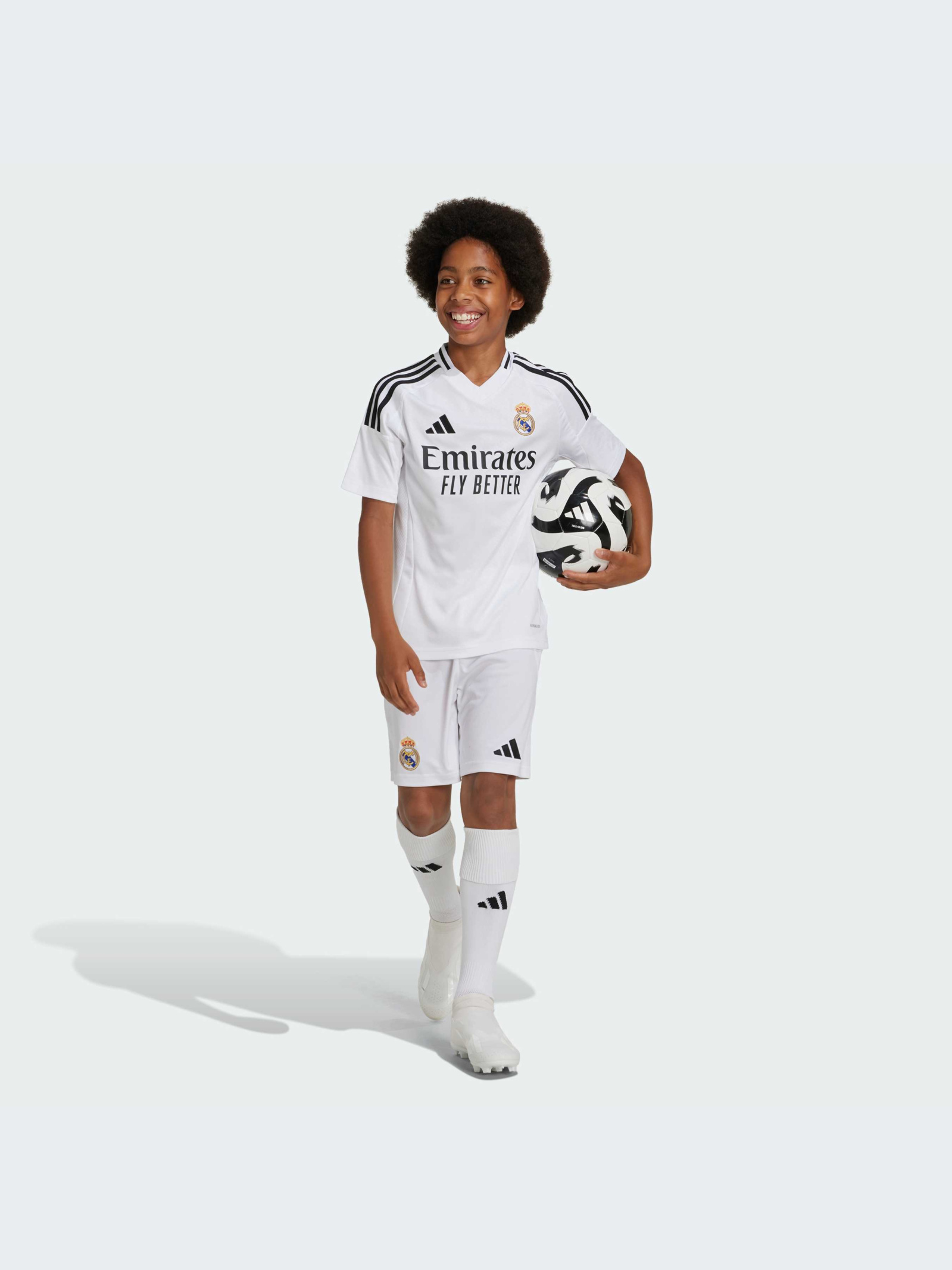 Real Madrid 24/25 Home Shorts Uşaqlar üçün şortlar