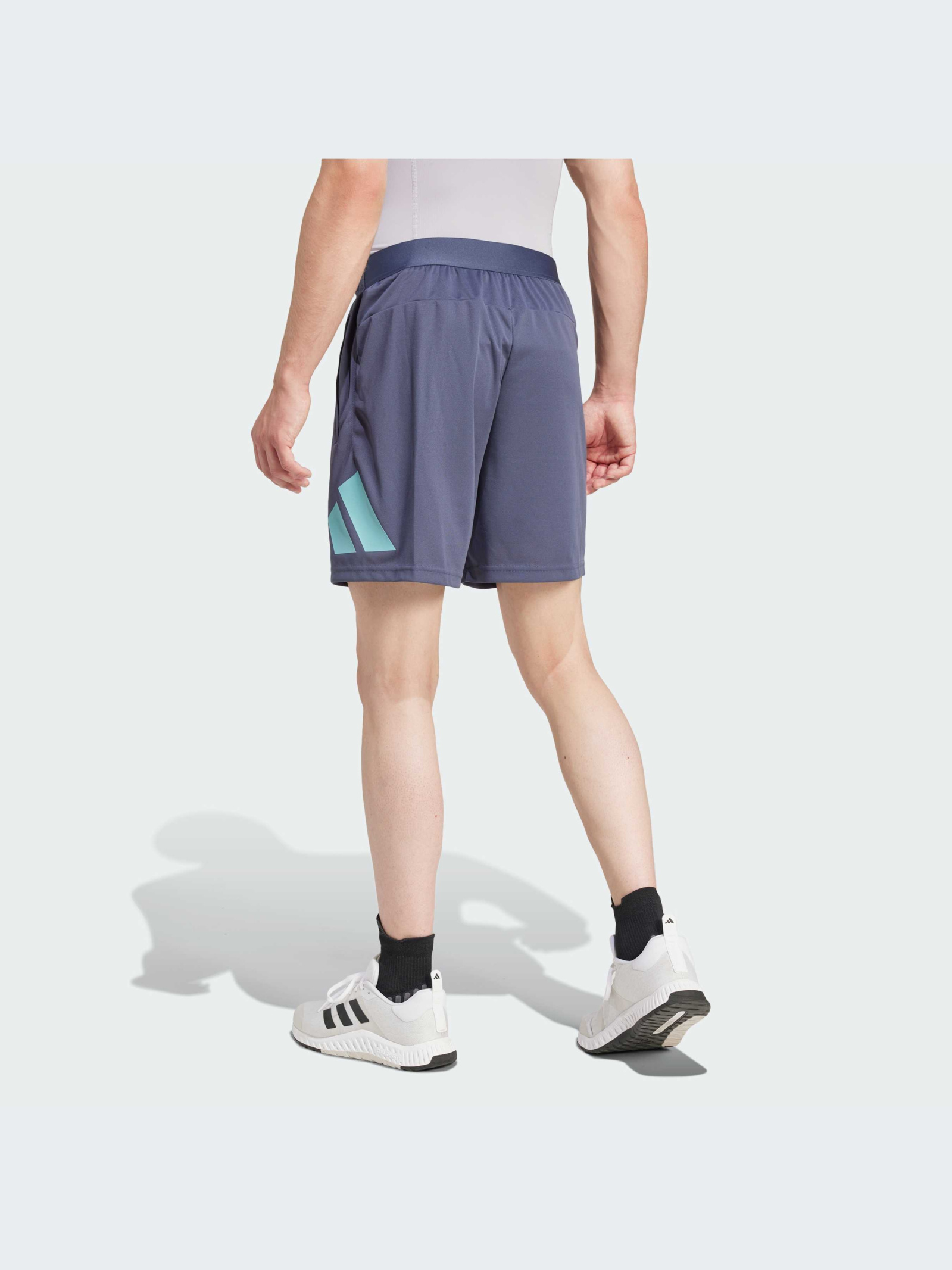 ADIDAS  LOGO SHO 5'' KİŞİ ŞORTLARI