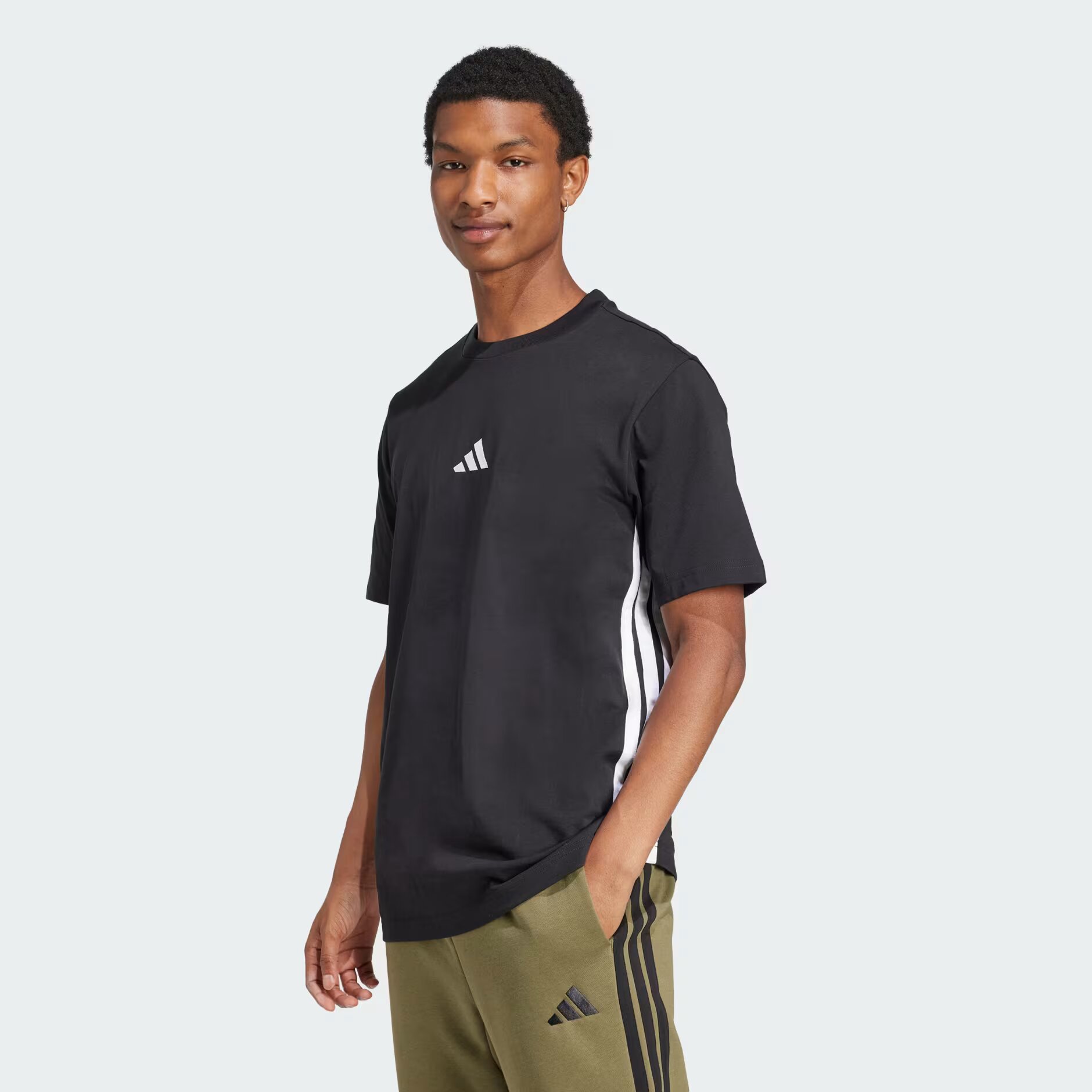 Adidas Essentials 3-Stripes Single Jersey Tee Kişilər üçün köynək