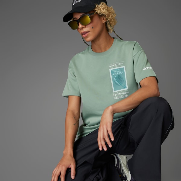 Adidas Nat Geo Kişi Qısaqol Köynəyi