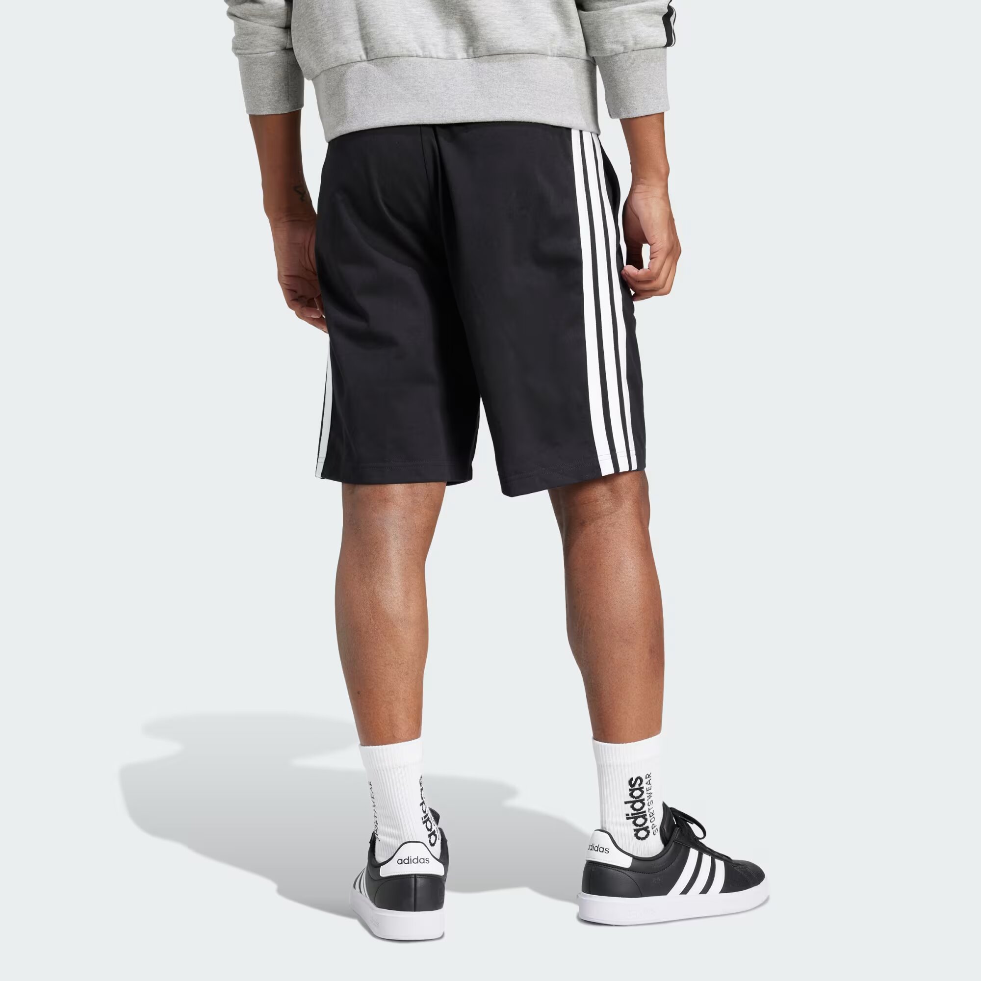 Adidas Essentials 3-Stripes Single Jersey Kişilər üçün şortlar