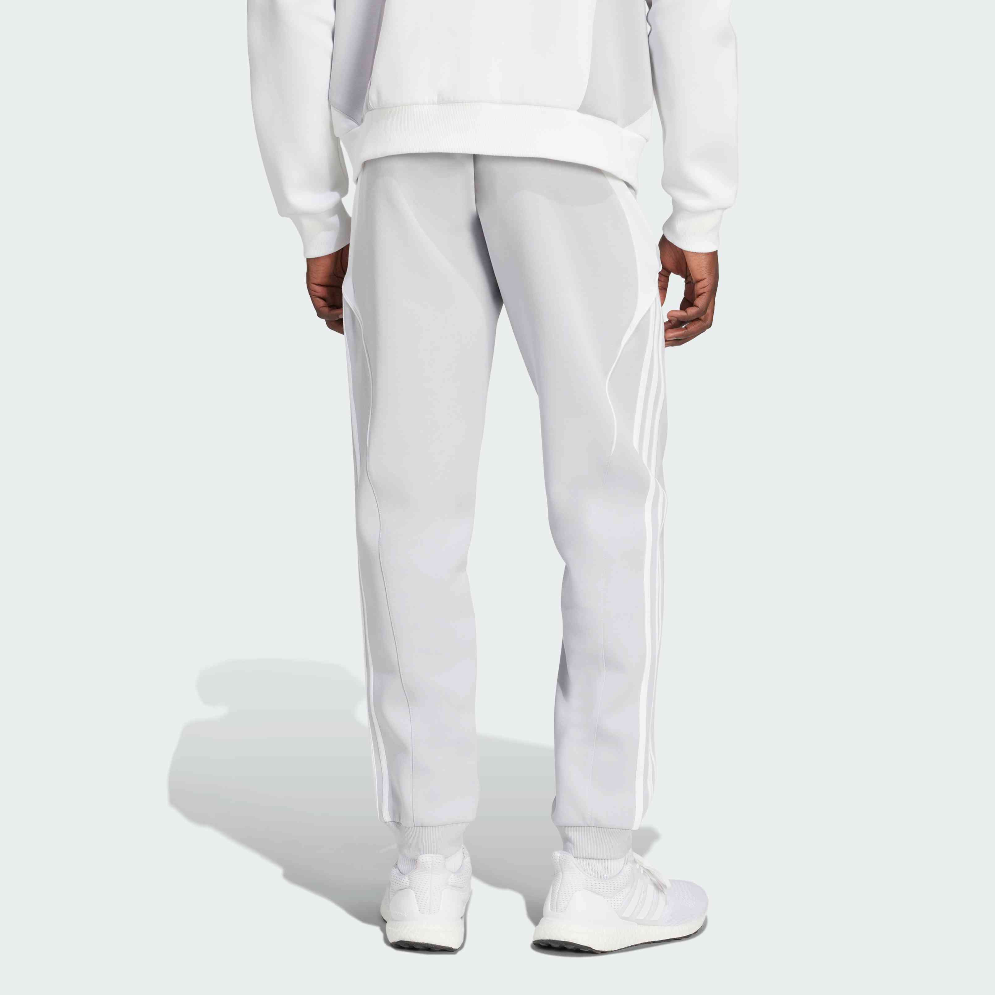 Adidas Real Madrid UBP Kişilər üçün şalvar