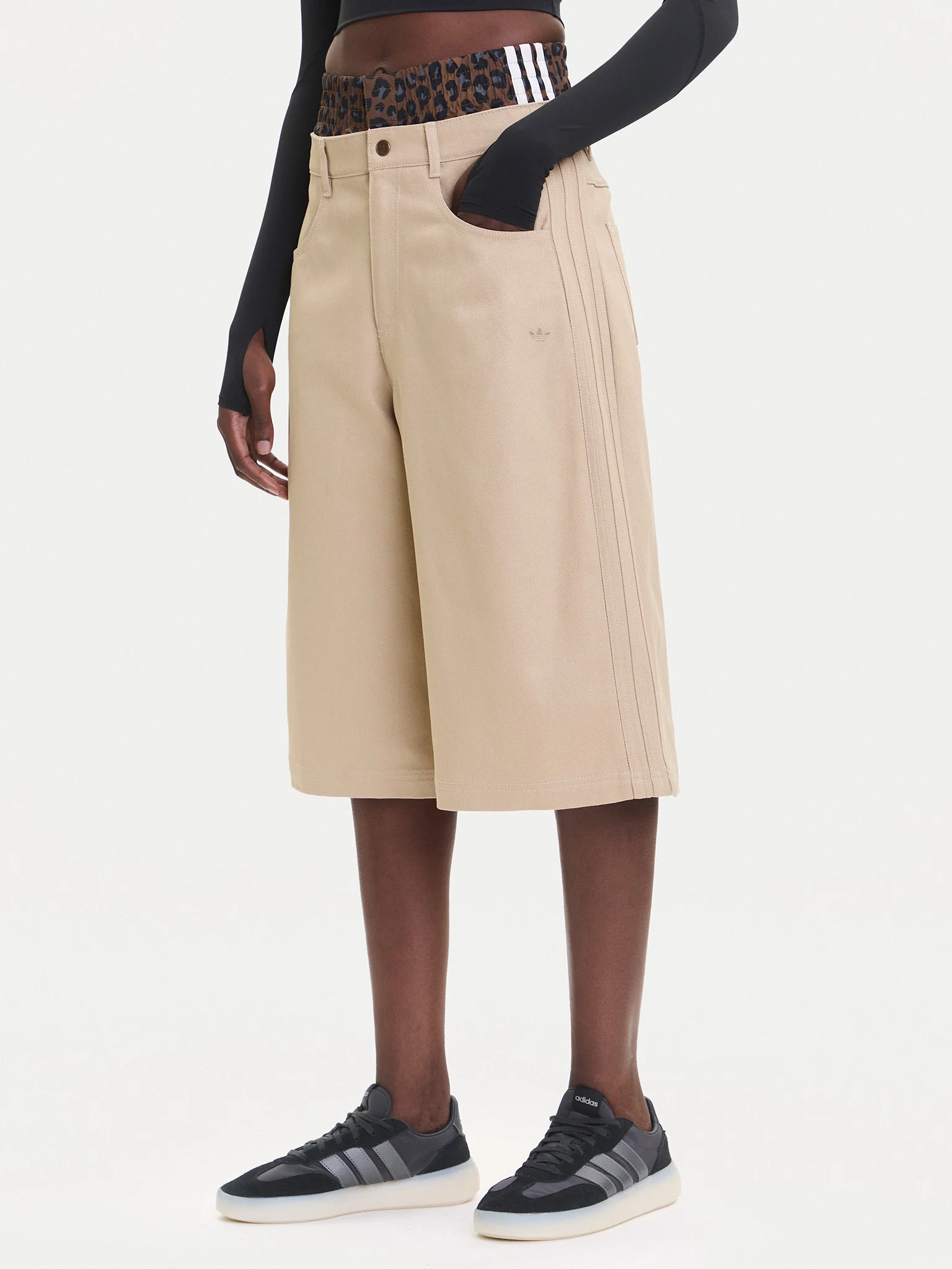 Adidas Firebird Utility Jorts Qadınlar üçün bricilər