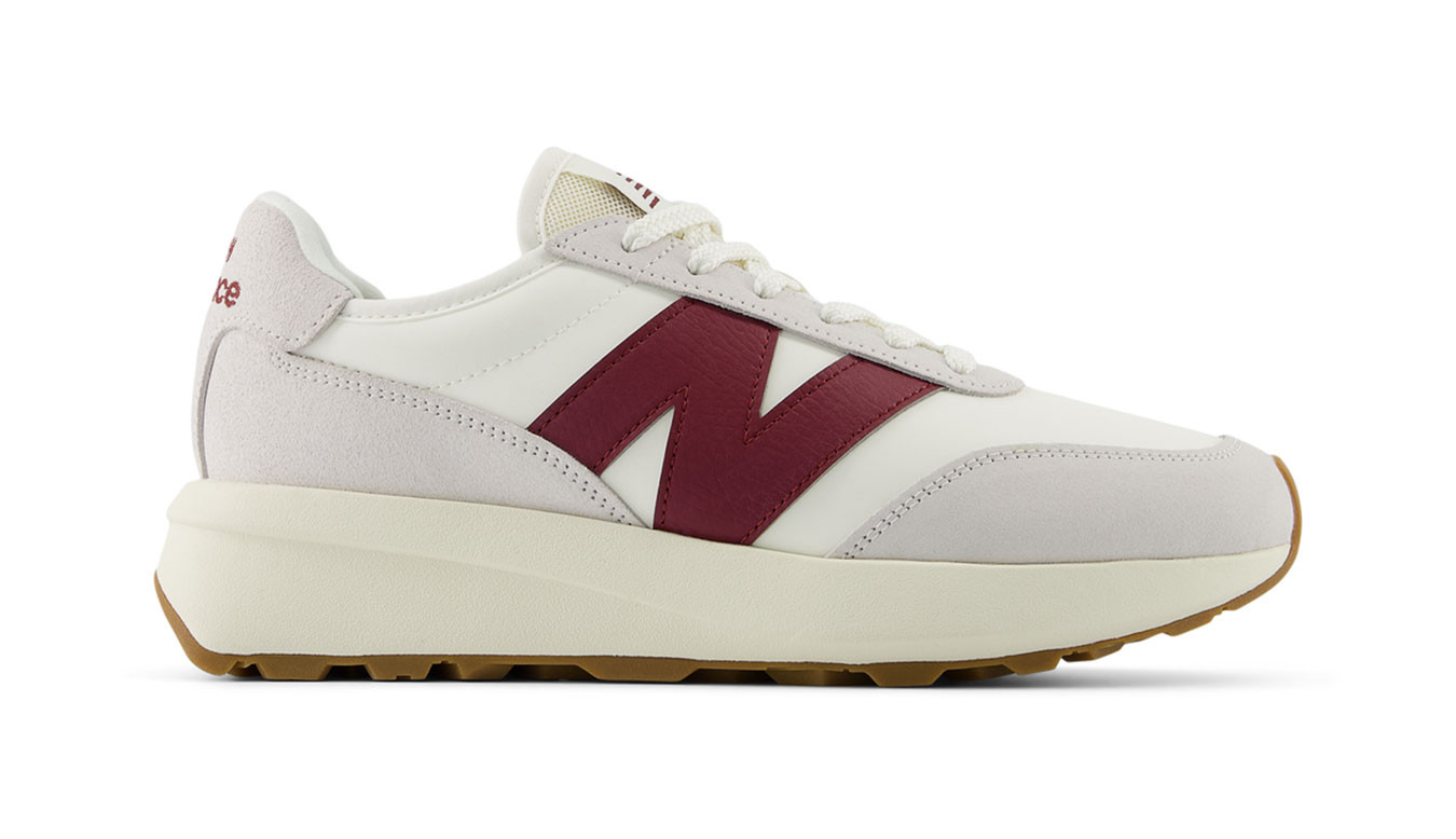 New Balance 370 Qadınlar üçün krosovkalar