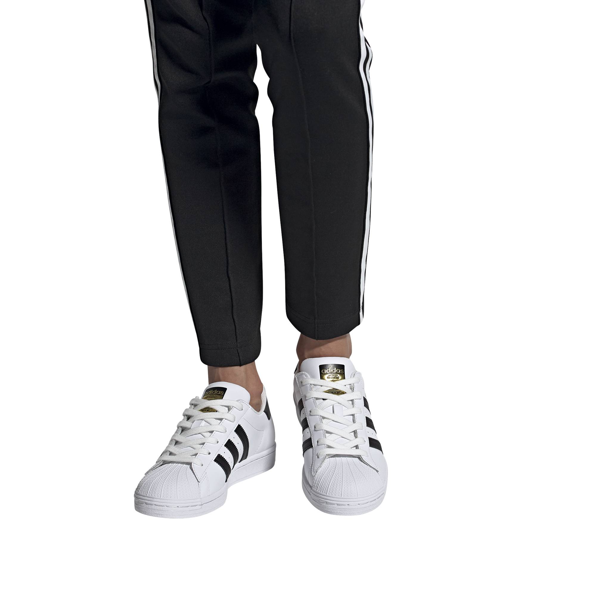 ADIDAS KLASSIK SUPERSTAR  İDMAN AYAQQABILARI